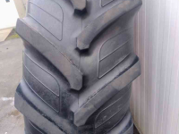 Räder, Reifen, Felgen & Distanzringe Taurus 520/85 R42
