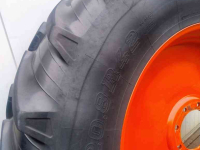 Räder, Reifen, Felgen & Distanzringe Taurus 520/85 R42