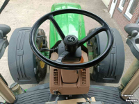 Schlepper / Traktor John Deere 8220 Powershift