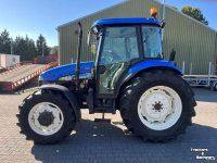 Schlepper / Traktor New Holland TD90 D