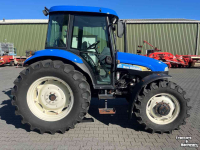 Schlepper / Traktor New Holland TD90 D