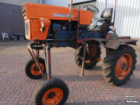 Schlepper / Traktor Universal 640 portaal