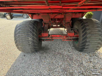 Lade- und Dosierwagen Kverneland Taarup 470