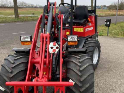 Radlader Thaler 2230 S Shovel compact minishovel wiellader