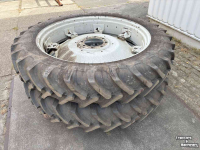 Räder, Reifen, Felgen & Distanzringe Alliance 300/95R46 (12.4R46)