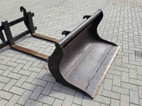 Radlader Schäffer 2430
