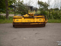 Schlegelmulchgeräte Herder kmu 180 klepelmaaier mulcher mower Mähausleger