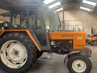 Schlepper / Traktor Renault 651  S