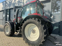 Schlepper / Traktor Valtra N104 Active