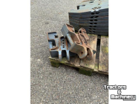 Frontgewichte Ford Ford 10S/40S 40 KG Middentrekhaakgewicht