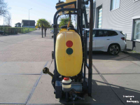 Anbaufeldspritze Hoegen Dijkhof 800 liter tank met frame