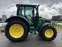 Schlepper / Traktor John Deere 6090M