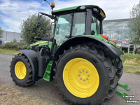 Schlepper / Traktor John Deere 6090M