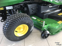 Aufsitzrasenmäher John Deere X370