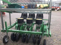 Pflanzmaschine Fedele MAX-M-3-C Transplanter / Plantmachine / Transplanting machine