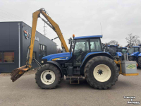 Schlepper / Traktor New Holland TM 140