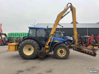 Schlepper / Traktor New Holland TM 140