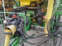 Anhängefeldspritze John Deere 624