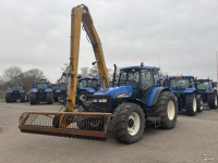 Schlepper / Traktor New Holland TM 140