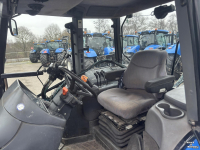 Schlepper / Traktor New Holland TM 140