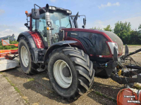Schlepper / Traktor Valtra T203 Direct - Trekker met voorlader