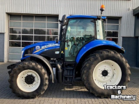 Schlepper / Traktor New Holland T 5.95