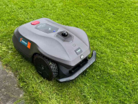 Sonstiges Rasen- und Grundstückspflegemaschinen und Zubehör  Storm GPS robotmaaier