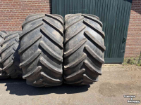 Räder, Reifen, Felgen & Distanzringe Michelin 900/50R42 710/55R30