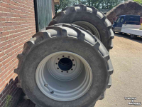 Räder, Reifen, Felgen & Distanzringe Michelin 900/50R42 710/55R30