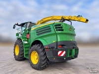 Feldhäcksler John Deere 8300