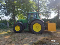 Schlepper / Traktor John Deere 6820 / BOS arm