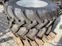 Räder, Reifen, Felgen & Distanzringe Mitas 340/85R28 en 340/85R 38 op verstelbare velgen