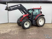 Schlepper / Traktor Valtra A104MH4