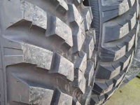 Räder, Reifen, Felgen & Distanzringe Nokian 480/80R38 en 440/80R24