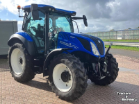Schlepper / Traktor New Holland T 5.120 Dynamic Command