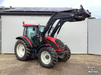 Schlepper / Traktor Valtra A104MH4