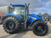 Schlepper / Traktor New Holland T6.180
