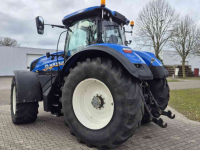 Schlepper / Traktor New Holland T7.315 HD AC 40Kmh. Lucht, Fronthef, geveerde vooras en cabine.