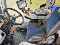 Schlepper / Traktor New Holland T7.315 HD AC 40Kmh. Lucht, Fronthef, geveerde vooras en cabine.