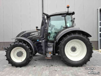 Schlepper / Traktor Valtra T 215 Direct Twintrac