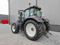 Schlepper / Traktor Valtra T 215 Direct Twintrac