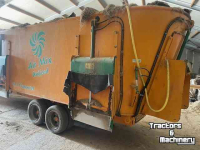 Futtermischwagen Vertikal  Airmix Unifeed 25.5 Mammoet