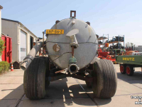 Gülletankwagen / Güllefässer Jako 5000 liter tandemas mesttank giertank vacuumtank waterwagen