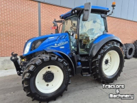 Schlepper / Traktor New Holland T5.120 AC
