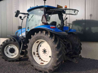 Schlepper / Traktor New Holland ts100a