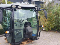 Sonstiges Traktoren und Zubehör Massey Ferguson Cabines