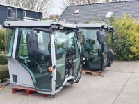 Sonstiges Traktoren und Zubehör Massey Ferguson Cabines