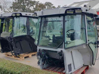 Sonstiges Traktoren und Zubehör Massey Ferguson Cabines