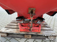 Düngerstreuer Kuhn ZSA 800