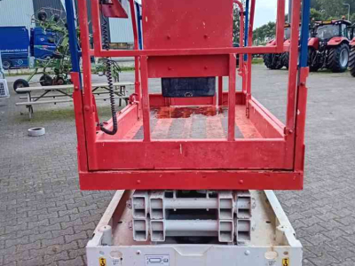 Scherenarbeitsbühnen Genie GS-2046